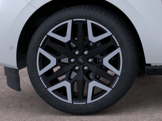 New 2026 White Ford Platinum image 20