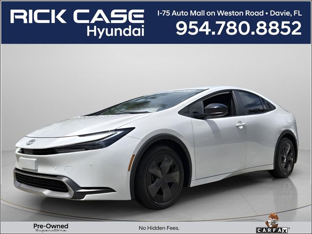 Pearl 2025 Toyota Prius Plug-In Hybrid Hatchback Front-Wheel Drive Continuously Variable Transmission