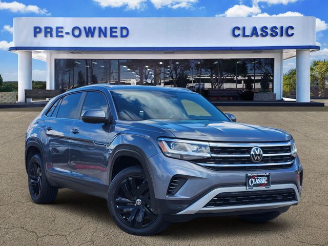Platinum Gray Metallic 2023 Volkswagen Atlas Cross Sport SUV / Crossover Front-Wheel Drive 8-Speed Automatic