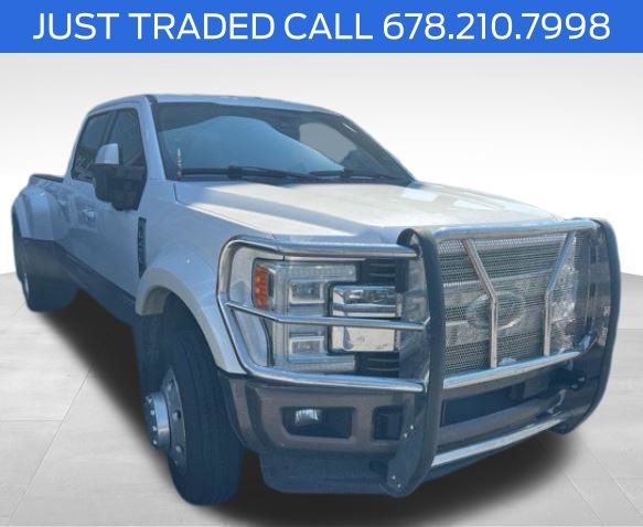 White Platinum Metallic Tri-Coat 2017 Ford F-450 Super Duty Pickup Truck Four-Wheel Drive 6-Speed Automatic
