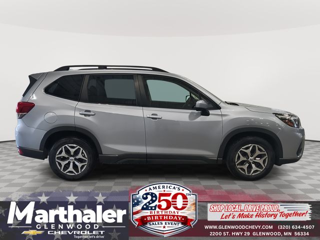 Ice Silver Metallic 2021 Subaru Forester SUV / Crossover All-Wheel Drive Continuously Variable Transmission