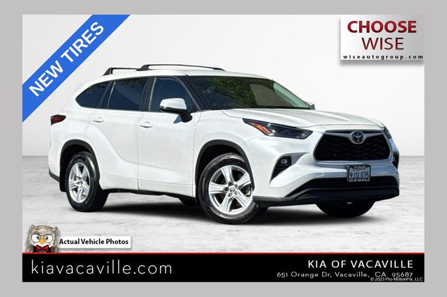 2023 Toyota Highlander LE FWD