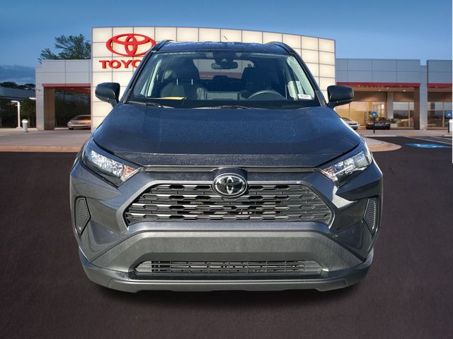 2021 Toyota RAV4 LE 24