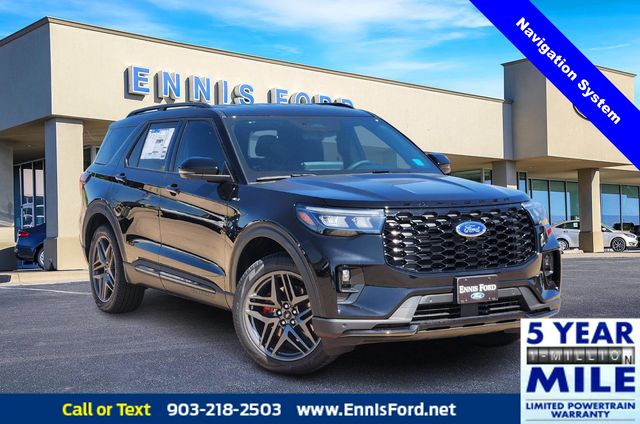 2025 Ford Explorer ST-Line photo