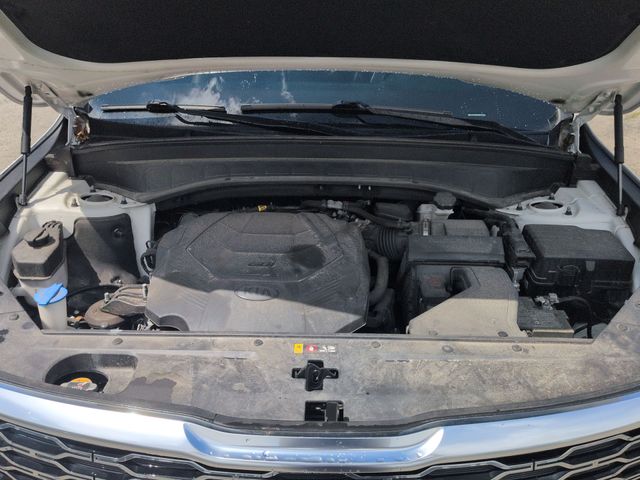 Used 2021 White Kia S image 32