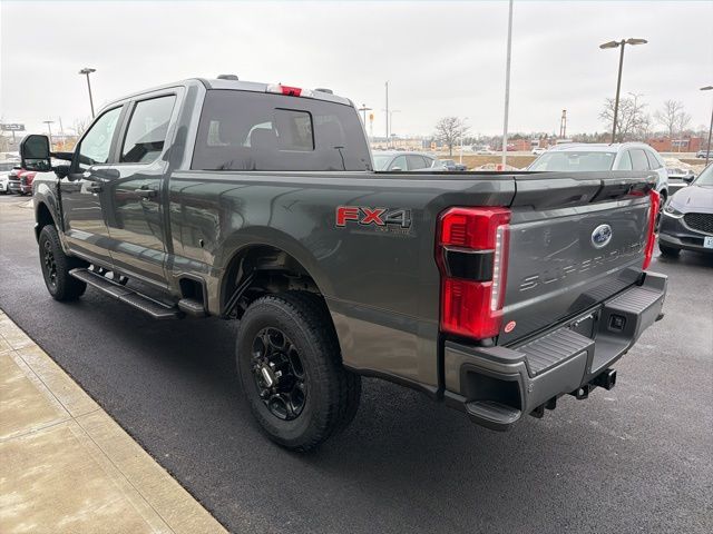 New 2026 Gray Ford XL image 5