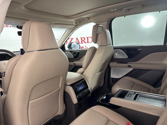 2022 Radiance Lincoln Aviator Plug-In Hybrid Grand Touring AWD SUV