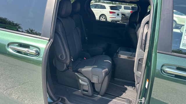 New 2026 Toyota Sienna Van
