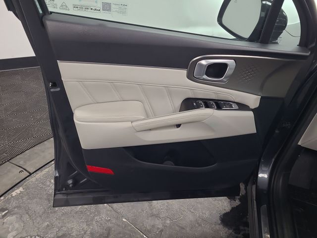 2022 – Kia – Sorento