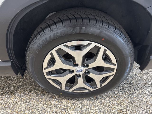 2021 Subaru Forester Premium - Photo 26