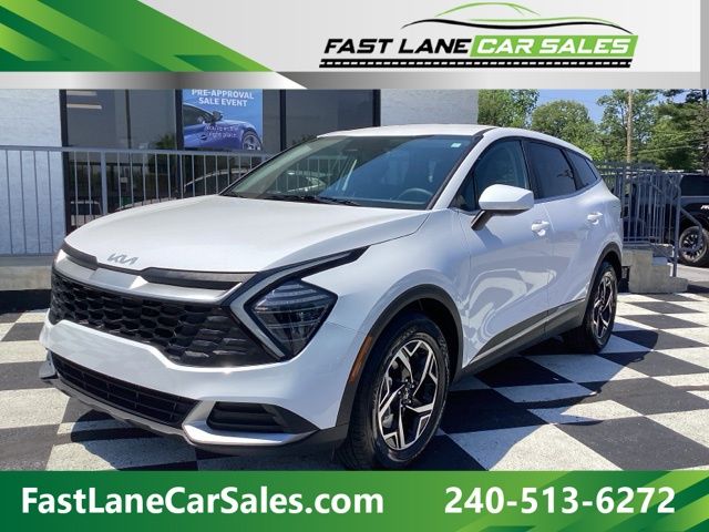 Glacial White Pearl 2025 Kia Sportage SUV / Crossover Front-Wheel Drive 8-Speed Automatic