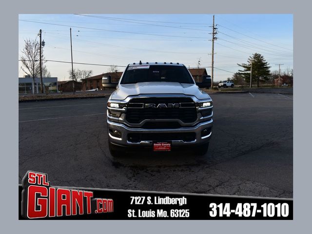 2026 RAM 2500 Tradesman Crew Cab 4WD