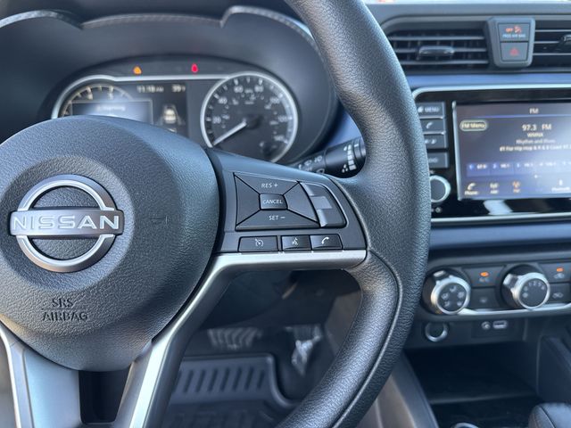 Used 2025 Black Nissan 1.6 SV image 17