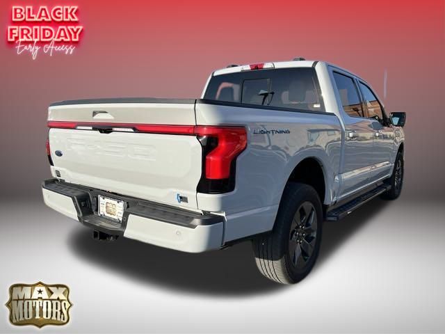 2023 Ford F-150 Lightning Lariat 21