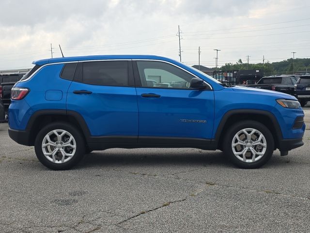 2024 Jeep Compass Sport:168688A