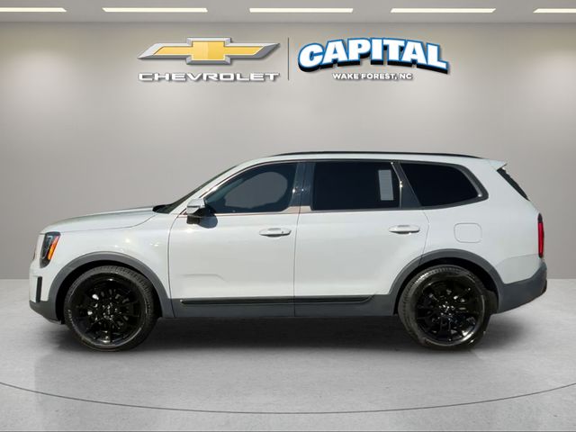 Used 2022 Gray Kia SX image 2