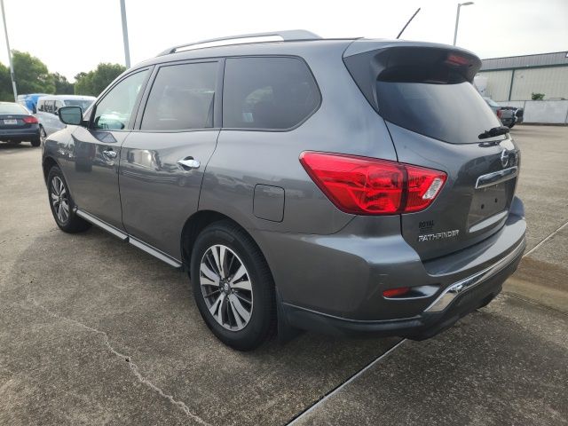 Used 2017 Gray Nissan S image 5