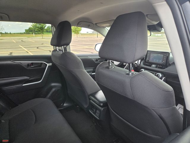 2019 Toyota RAV4 Hybrid LE