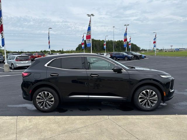 Used 2024 Black Buick Preferred image 4