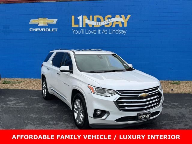 White (Iridescent Pearl Tricoat) 2021 Chevrolet Traverse High Country AWD SUV / Crossover Four-Wheel Drive 9-Speed Automatic