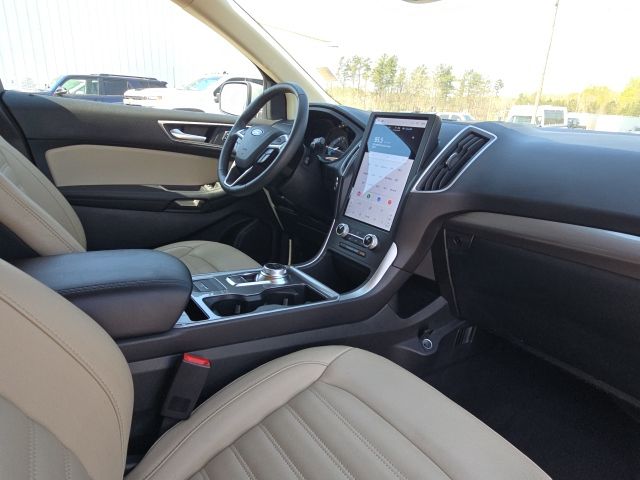 2024 Ford Edge SEL:B02210