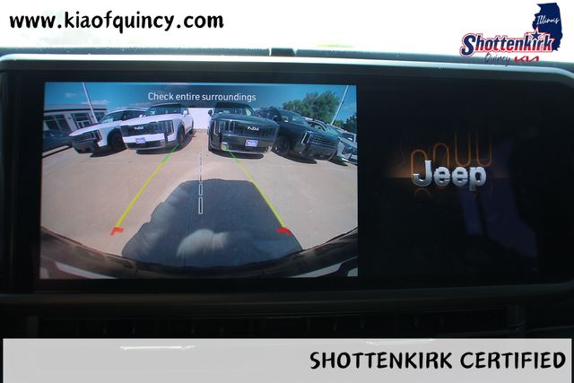 Used 2025 Jeep Wrangler SUV