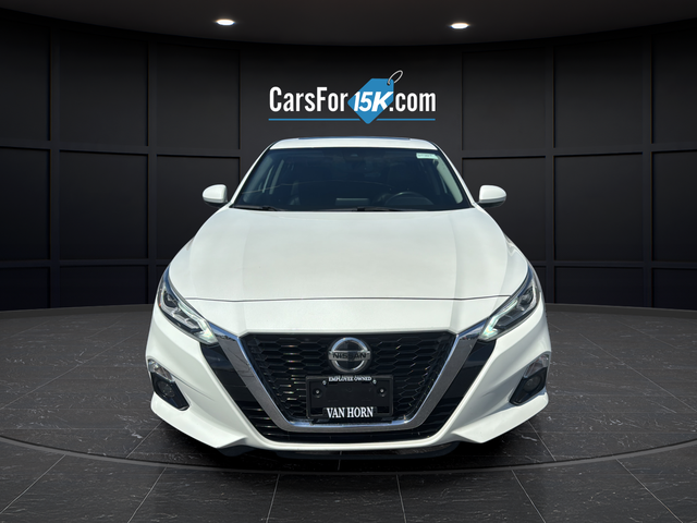 Used 2019 Nissan Altima SL with VIN 1N4BL4EWXKC213579 for sale in Plymouth, WI