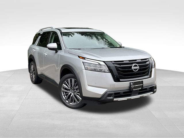 Brilliant Silver Metallic 2023 Nissan Pathfinder SL 4WD SUV / Crossover All-Wheel Drive 9-Speed Automatic
