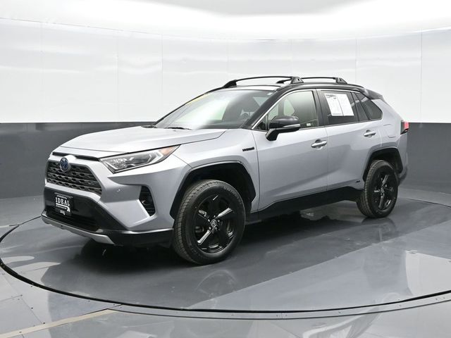 2020 Toyota RAV4 Hybrid XSE 4