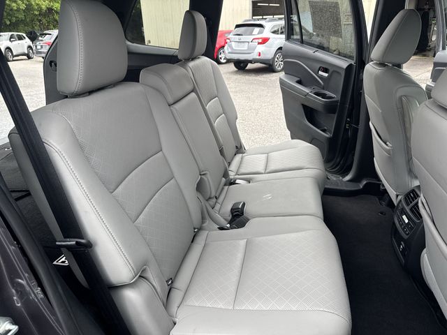 Used 2021 Gray Honda Touring image 11
