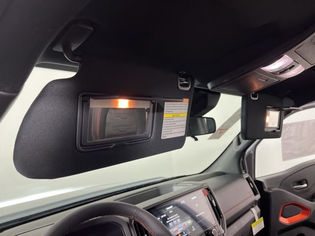 2025 Boulder Gray Pearl Nissan Frontier PRO-4X 4X4 Truck