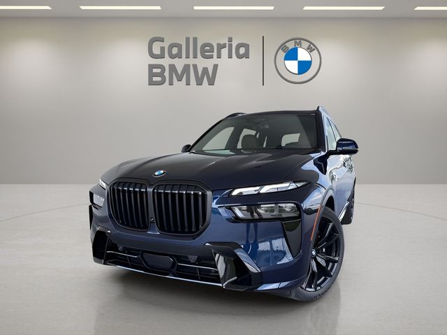 2026 BMW X7 40i's photo