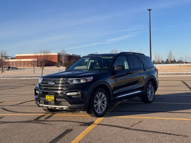 2023 Ford Explorer XLT