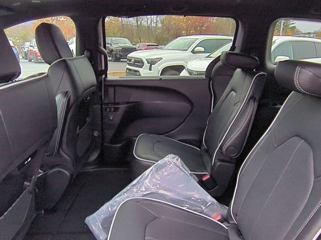 new 2026 Chrysler Pacifica car, priced at $48,600