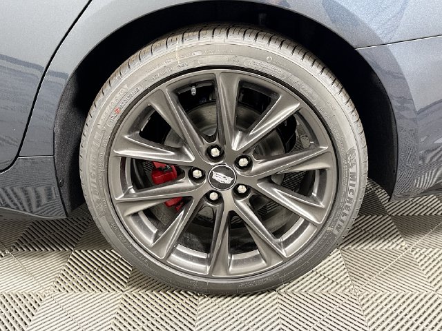New 2026 Cadillac CT5 Sedan