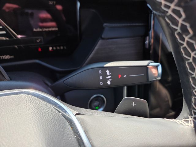 2025 GMC Acadia AWD Denali