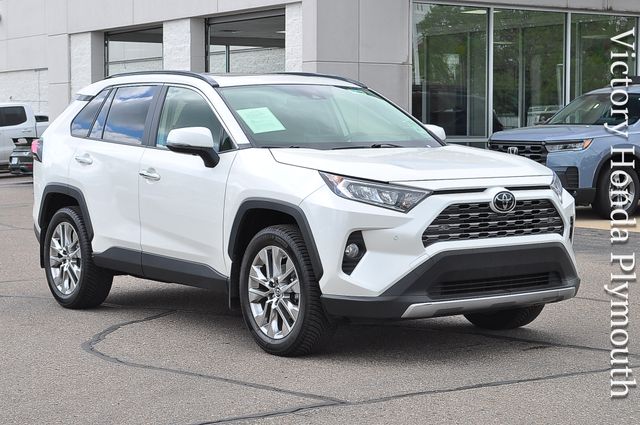 White (Blizzard Pearl) 2019 Toyota RAV4 Limited AWD SUV / Crossover All-Wheel Drive 8-Speed Automatic