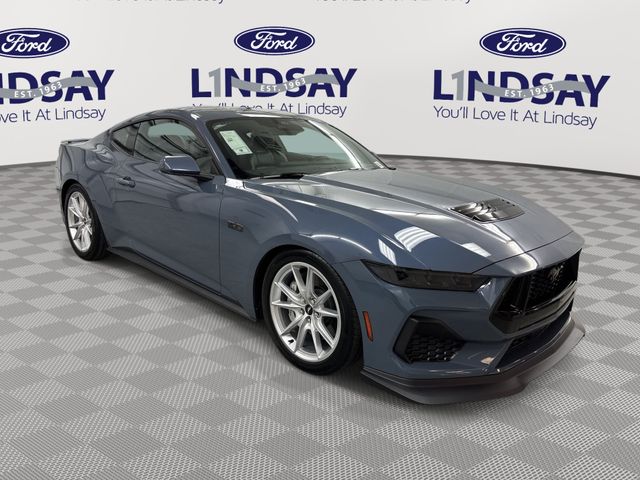 2025 Ford Mustang GT Premium Fastback RWD