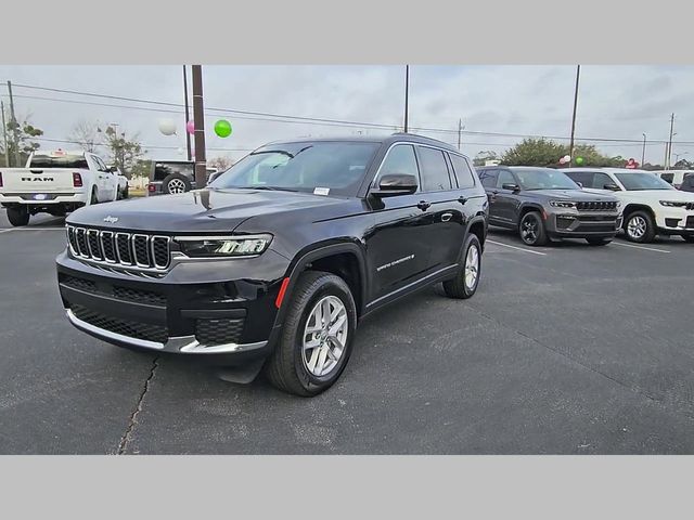 2026 Jeep Grand Cherokee L Laredo 4x4