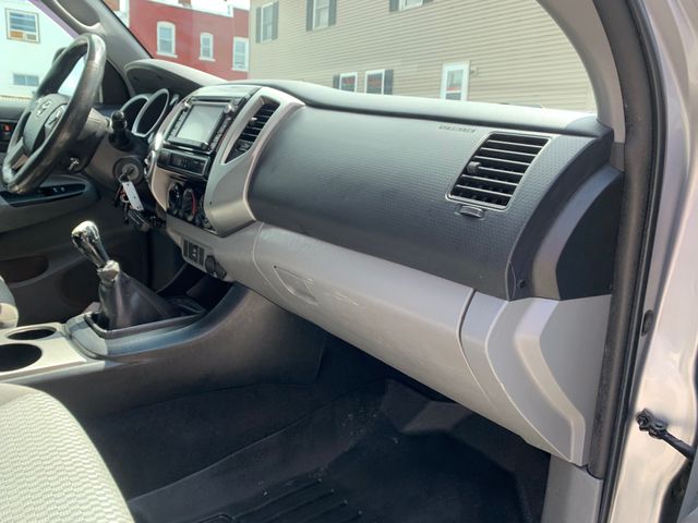 Used 2014 Toyota Tacoma Truck