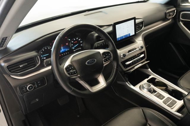 Used 2024 Ford Explorer SUV