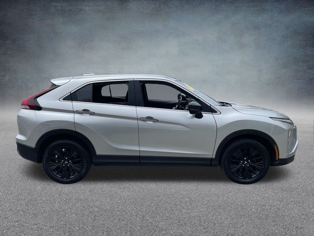 2022 Mitsubishi Eclipse Cross LE 3