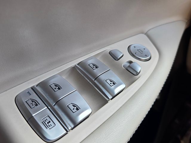 2021 BMW 740i - $36,291