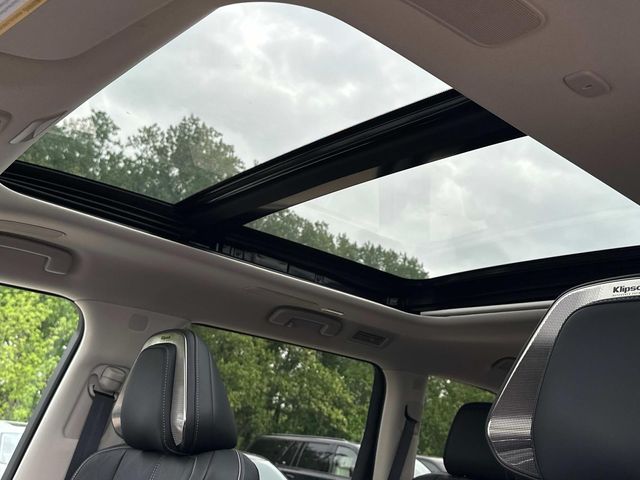 2025 INFINITI QX80 Sensory 4WD - Photo 9