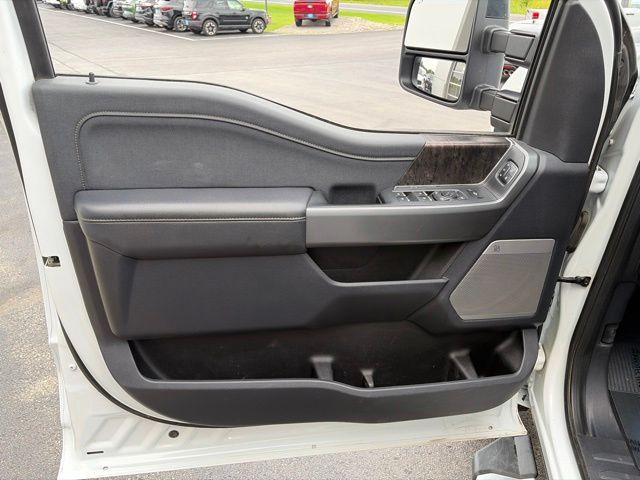 2026 Ford F-250SD Lariat White at Grove City Ford