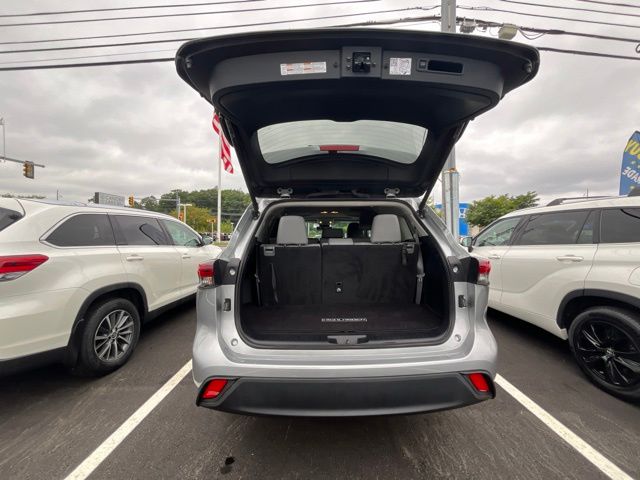 Used 2024 Toyota Highlander SUV