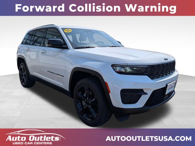 2022 Jeep Grand Cherokee Altitude 4WD