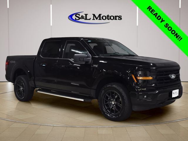 Agate Black Metallic 2025 Ford F-150 Pickup Truck Four-Wheel Drive Automatic