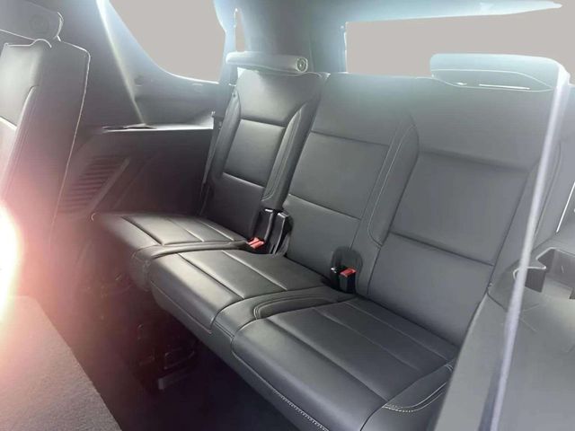 GMCYukon17