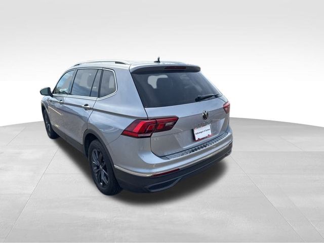 2024 Volkswagen Tiguan 2.0T SE photo